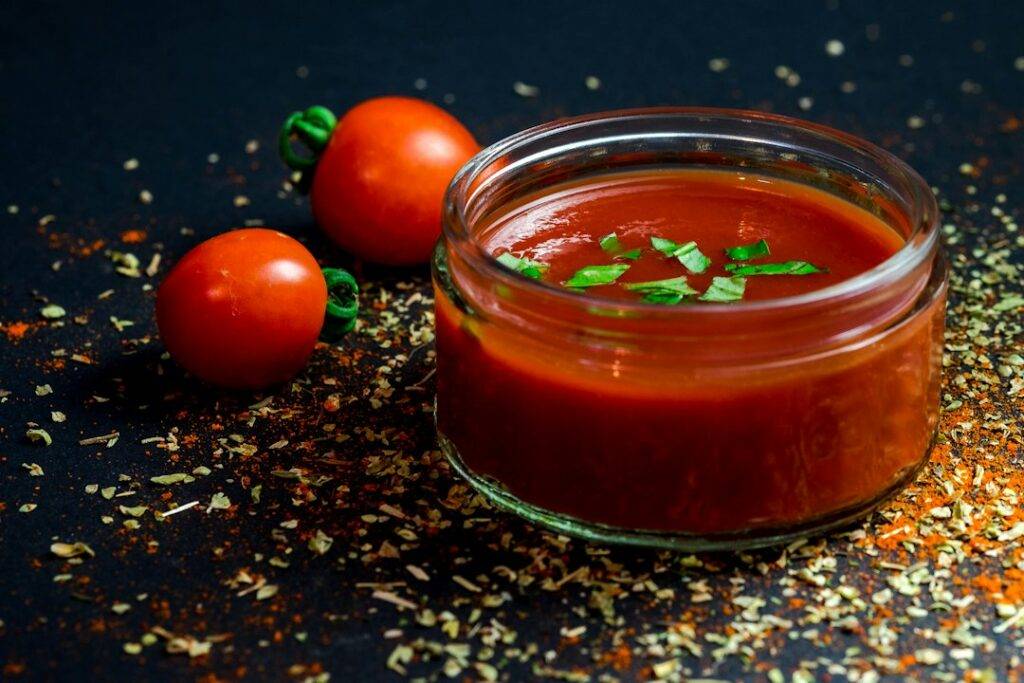 Tomato pasta sauce prepared with fresh tomatoes and herbs